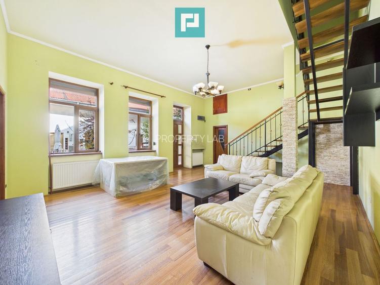 Apartament pe 3 niveluri - ultracentral, Arad - 4