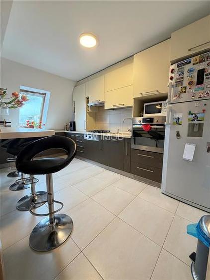 Vanzare apartament 4 camere pe 2 etaje, 3 bai, Urban Residence - 4