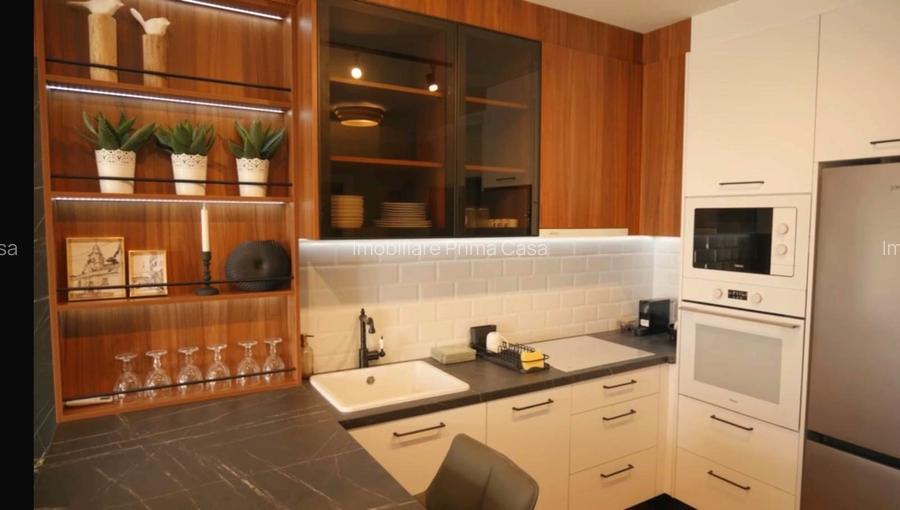 BLOC NOU, 2 camere super LUX , mobilat si utilat, parcare ext.! - 2