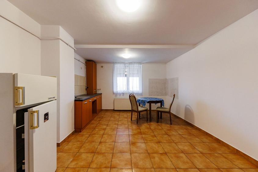 Casă de vânzare în Ghiroda – Comision 0%