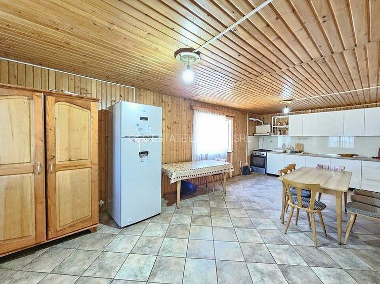 Pensiune in jud. Buzau, loc Ivanetu| Constructie lemn|Pozitionare impresionanta - 14