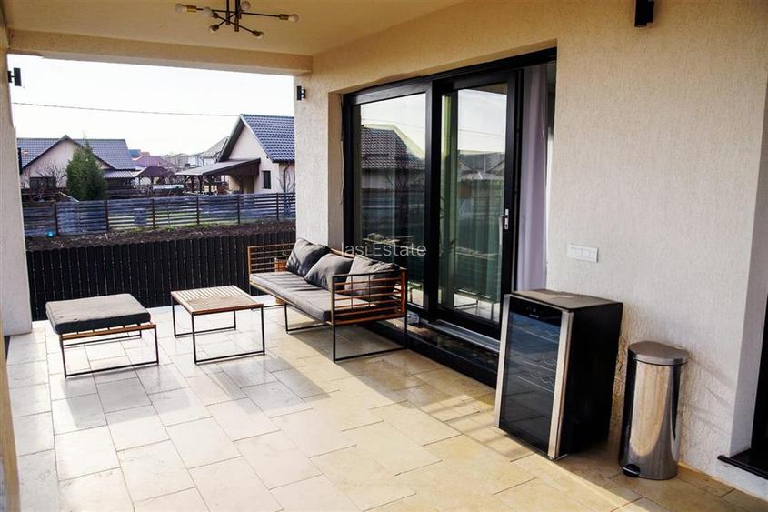 Casa intr-o zona linistita cu garaj si teren-1091 mp - 19