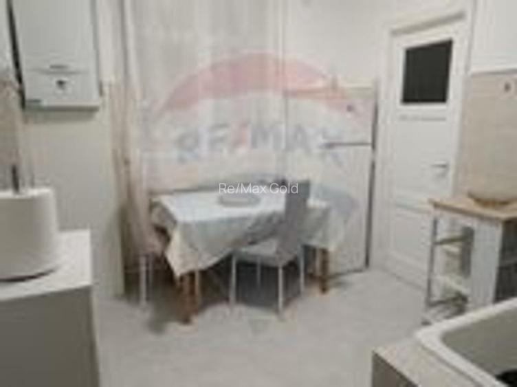 Apartament cu 2 camere de închiriat în zona P-ta Romana - 10
