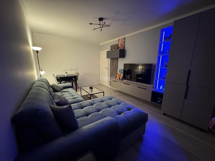Închiriez apartament 2 camere decomandat etaj 1,micro 17 penny - 2