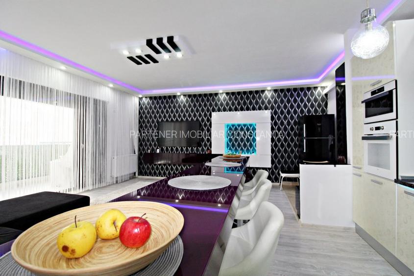 Apartament modern in prima linie la mare. Comision 0%. - 3