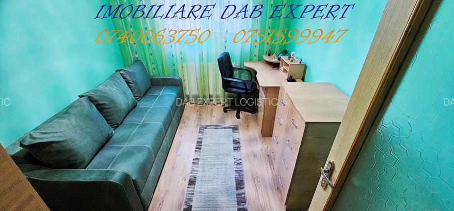 Inchiriere apartament 3 camere etaj 3 , zona PATISERIA DANA - 2