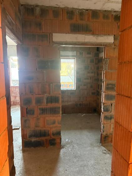 Propietar - Garsonieră de vânzare – 37 mp utili - bloc nou – parter– parcare sub - 11