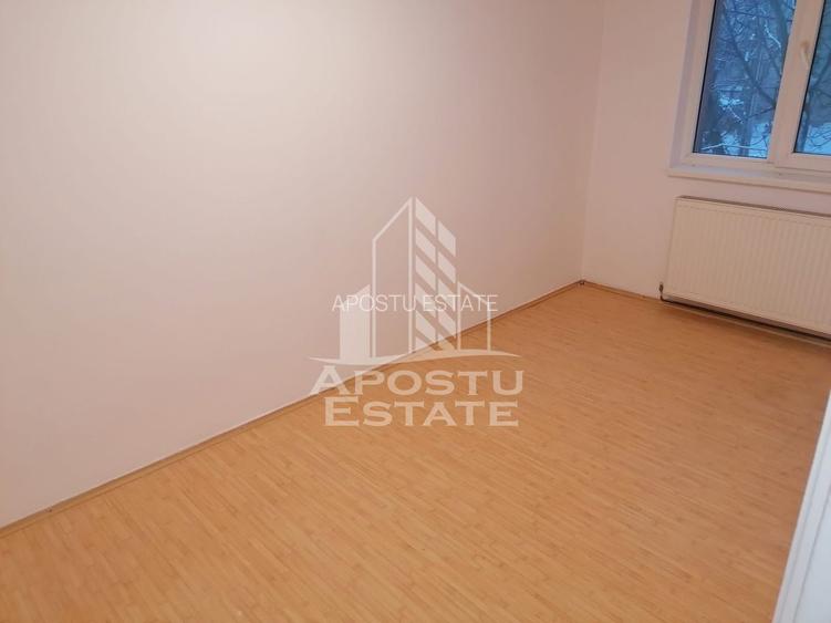 Apartament cu 1 camera, etajul 1, centrala proprie, zona Buziasului - 2