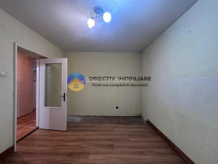 Apartament de vanzare 3 camere- pretabil pentru spatiu comercial - 6