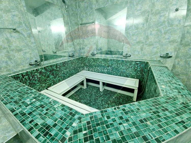 Pensiune Eselnita / 16 camere / Teren - 1448 mp / Ponton - 12