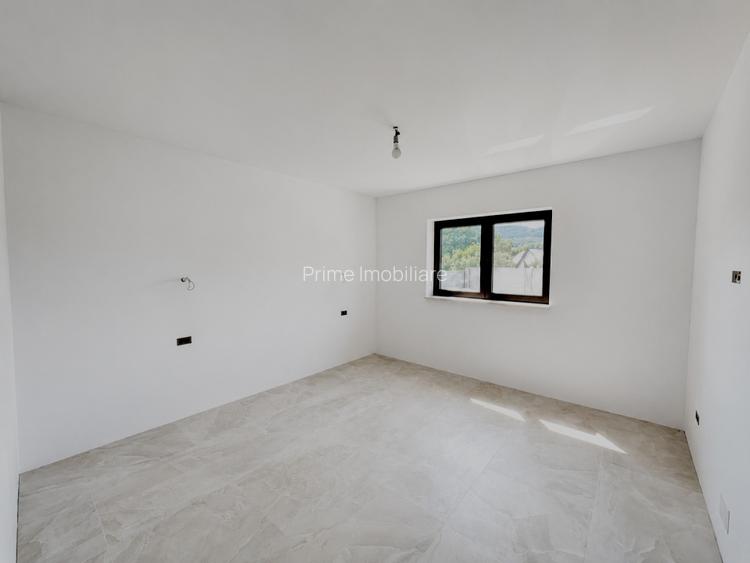 Casa individuala, 3 camere, 95 mp utili pe teren de 450 mp - Micesti - 6