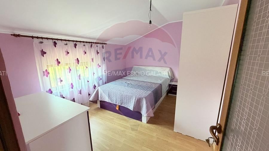 Casă cu 4 camere de vânzare Nămoloasa I Galati - 7