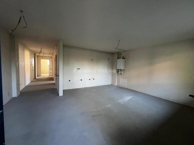 Apartament premium  3 camere,Victoriei ,zona Mărul de Aur  - 14