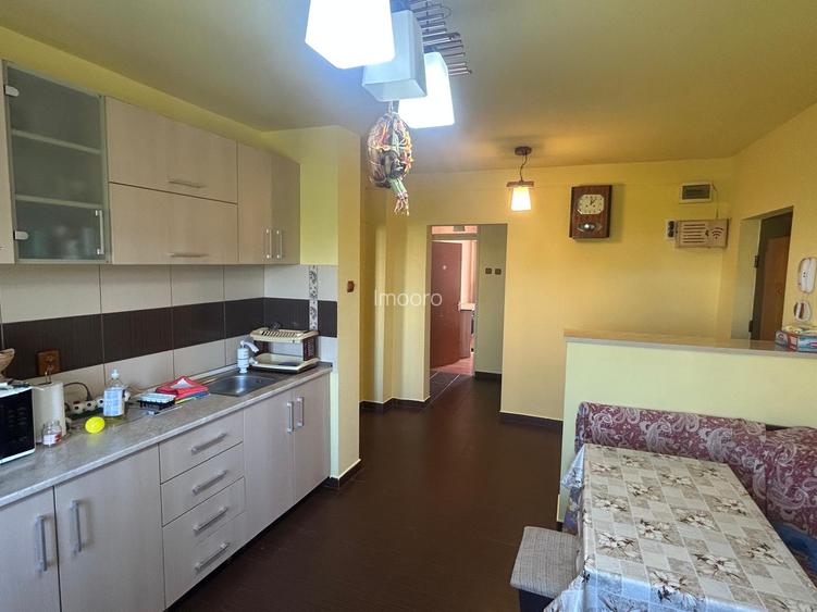 Apartament 3 Camere de Vânzare | Zona Parc Sebastian – Str. Făt Frumos - 6