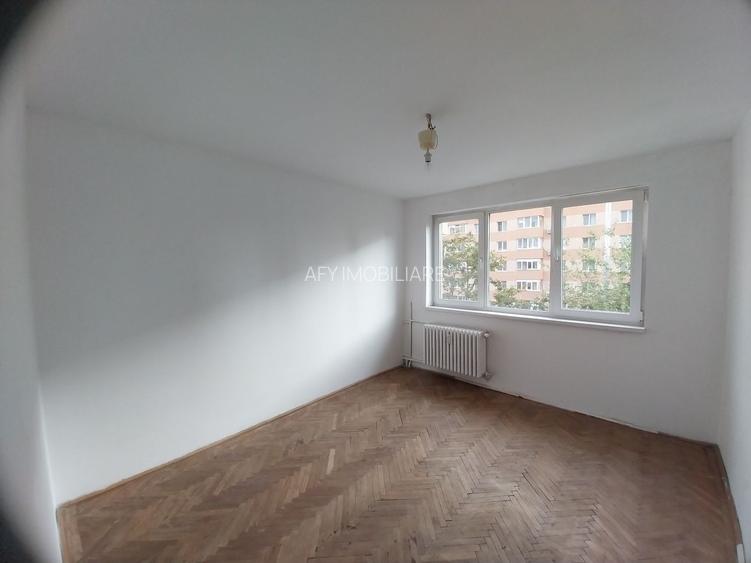Proprietar, vand apartament 2 camere Crangasi - 2
