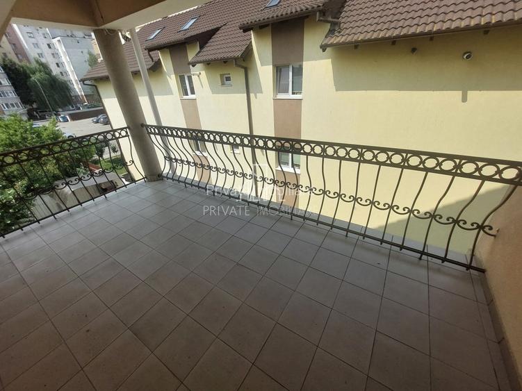 Casa De Vanzare, Singur In Curte , Zona Tudor, City Mall - 11