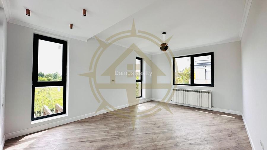 DOM00392 - Vila cu panouri fotovoltaice si pompa de caldura - 11