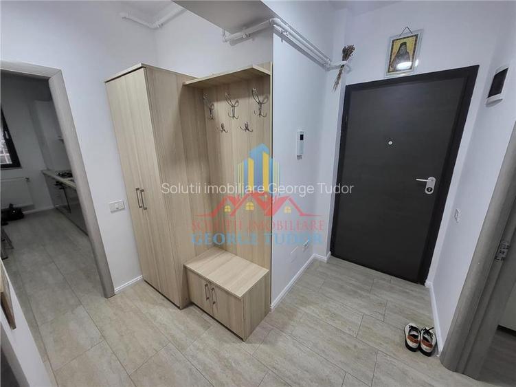 Inchiriere 2 camere decomandat Militari Residence - 2