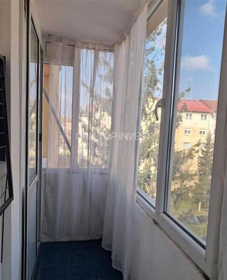 Apartament modern 2 camere balcon zona Cedonia - 11