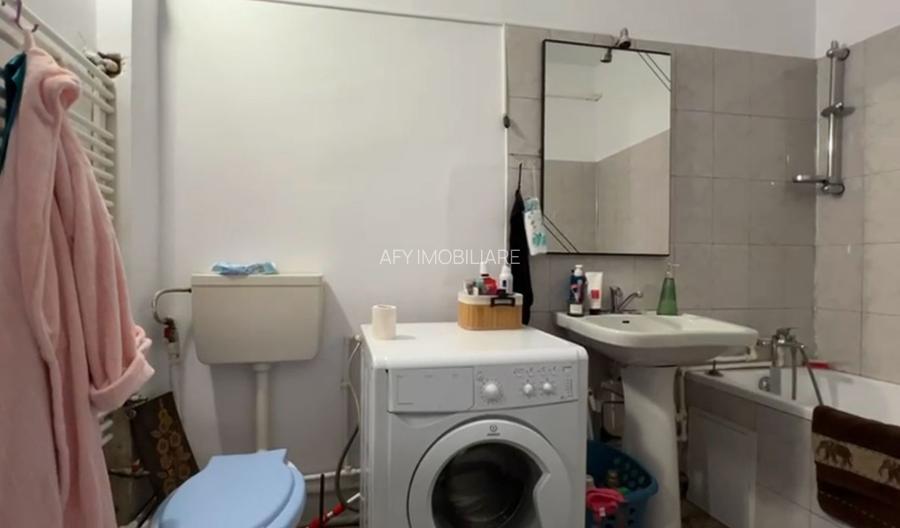 De vanzare Apartament 2 camere in vilă, Unirii - Universitate - 14