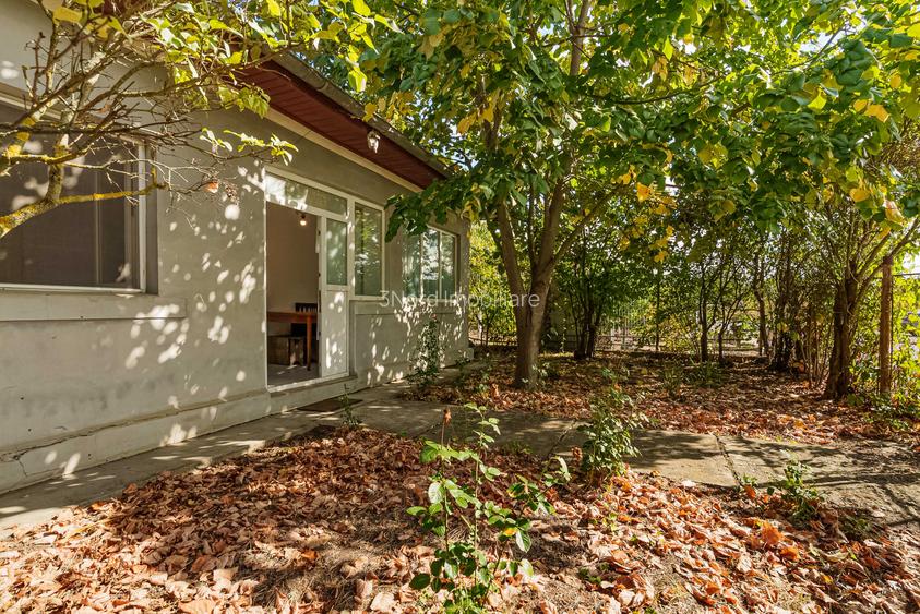 Otopeni - Teren 863MP, dubla deschidere Casa renovabila 56MP - 2