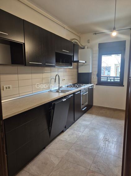 3 camere decomandat, bloc 2010, metrou , pereti interiori din caramida - 3