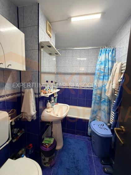 Apartament 2 camere de vanzare in Primo-Dezrobirii, ID-uri - 7