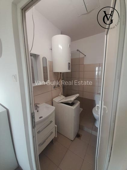 Garsoniera - Universitate - Biserica Italiana - 4