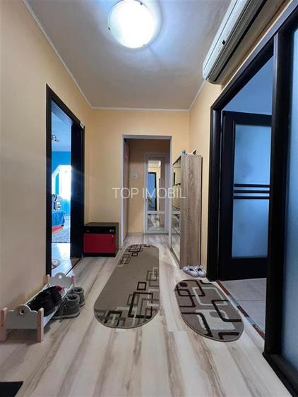 Apartament 3 Camere - 2 Bai - 2 Balcoane - 3