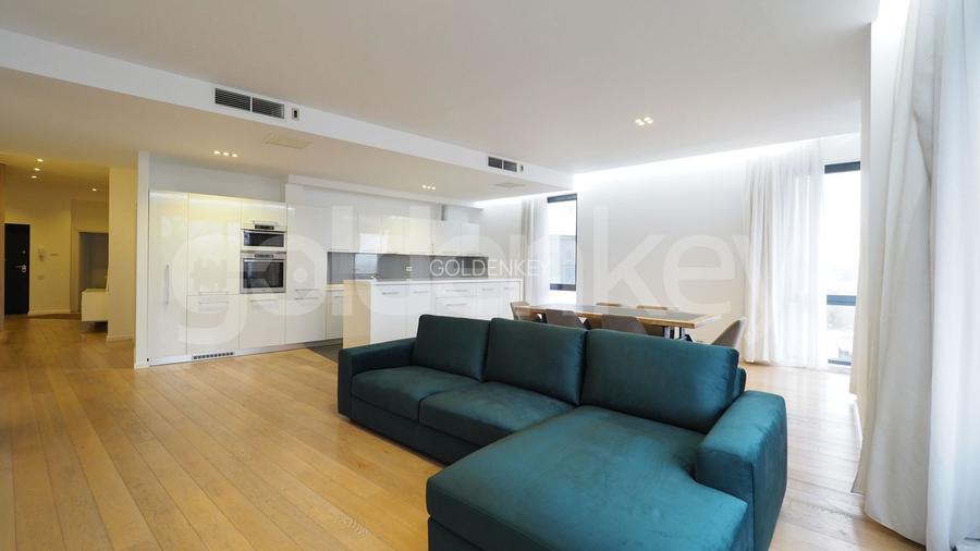 Apartament modern cu 5 camere | vedere spre lac | 2 garaje - 4