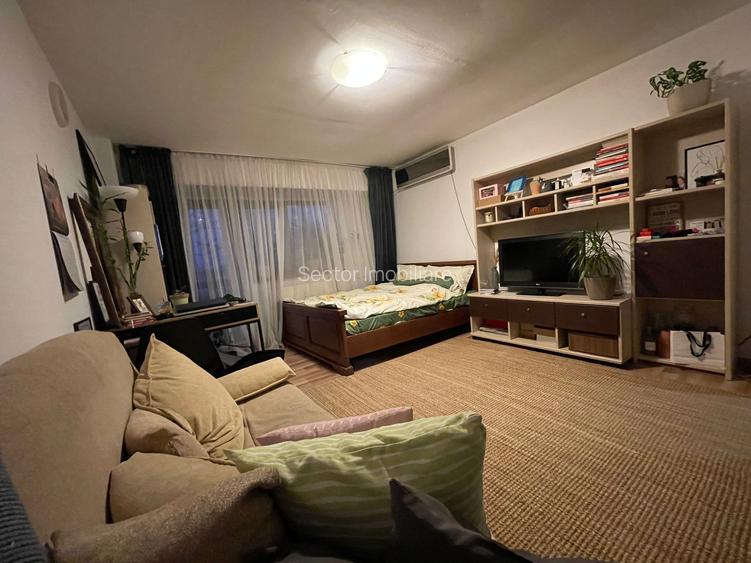 Nerva Traian Mircea Voda - 5