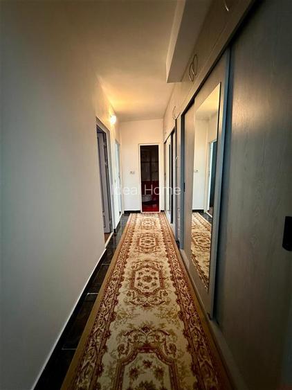 Pacurari - Etaj Intermediar - Bloc din 89 - 3 Camere Decomandat - 9