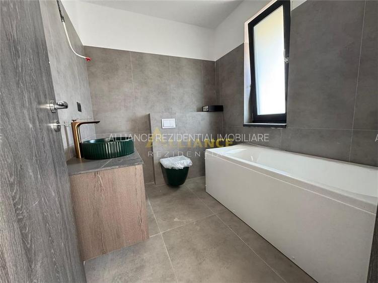 {Primarie} Vila 3 camere - 3 bai | Teren 210 mp - 10