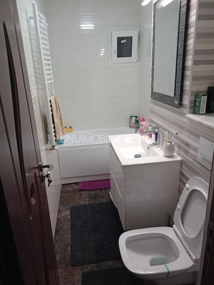 Apartament 3 Camere Zona  Posta Bahne - etaj 2/3 - 74 mp - 8