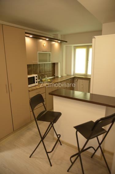 Apartament cu 3 camere decomandat 2 bai mobilat utilat 13 septembrie - 15