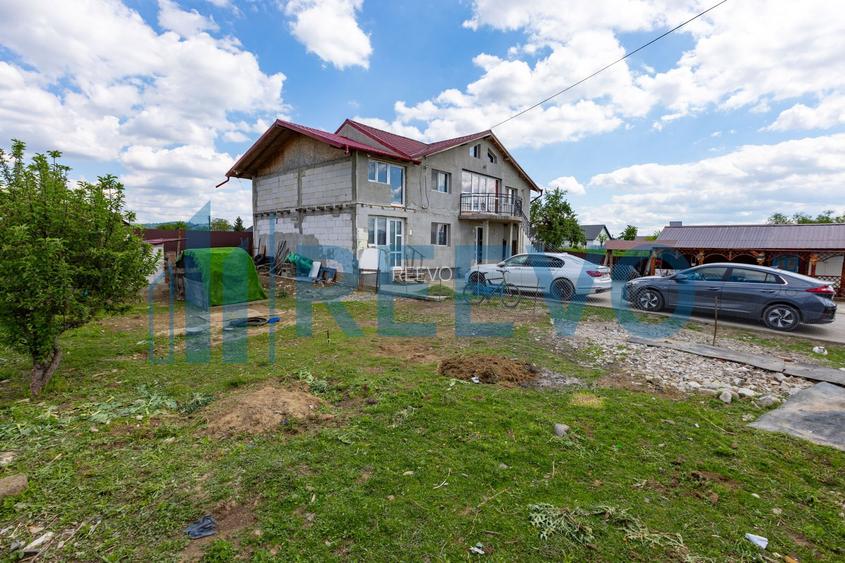 Casă de vânzare Letea Veche | 735 mp teren - 30
