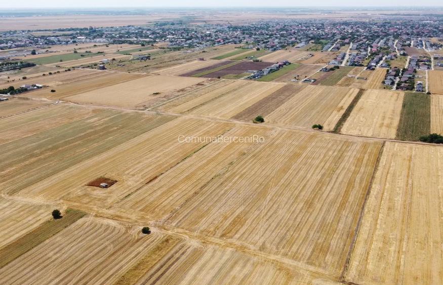 Teren Intravilan In Comuna Berceni | utilitati: gaze si curent | #EG28 - 3