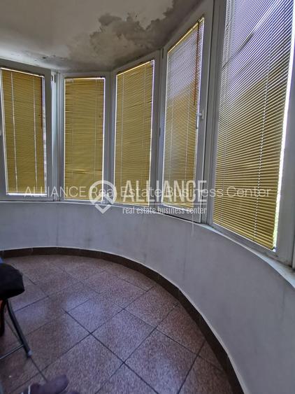 De vânzare apartament Zona Casa de Cultură, Bd. 1 Decembrie 1918 - 11