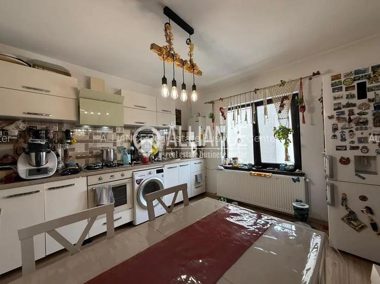 Valu lui Traian( Cod 07)  -Casă cu 3 camere (cu pod înalt amenajat) - 3