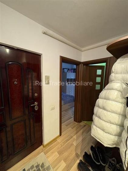 Apartament 2 camere decomandat confort 1 50 mp. mobilat si utilat - 5