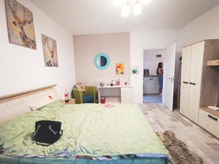 Inchiriere Exigent Plaza garsoniera et. 1 din  11 lux la metrou Lujerului 10 min - 9