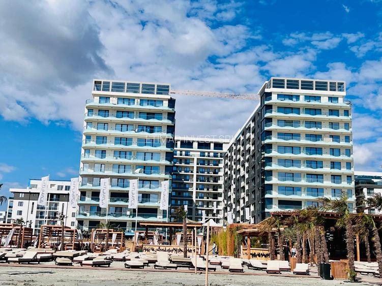 2 camere -vedere frontala mare +loc parcare subteran -termen lung(inclusiv vara) - 29