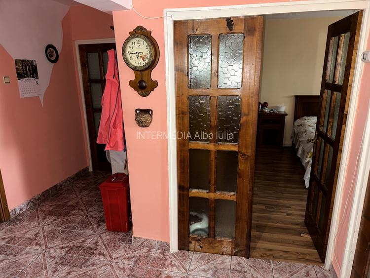 Vanzare Apartament 4 camere modificat in 3 CETATE M-uri vedere Parc 2 bai 2 balc - 15