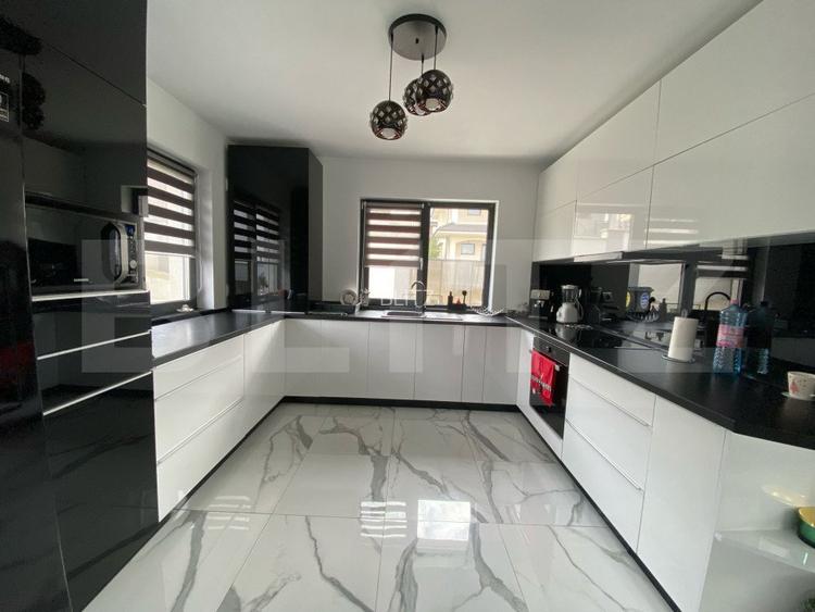Casa de vanzare, 5 camere, 170 mp, mobilata la cheie, zona Dezmir - 2
