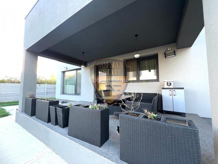 Vila 5 camere 450mp  si teren 500 mp Delfinariu Faleza Nord  - 2