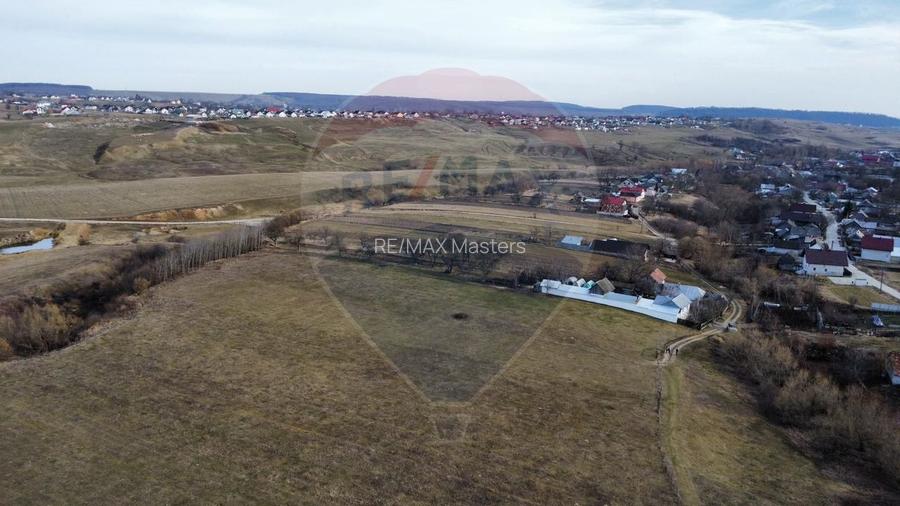 Teren 2925 mp comuna Mitocu Dragomirnei - 10