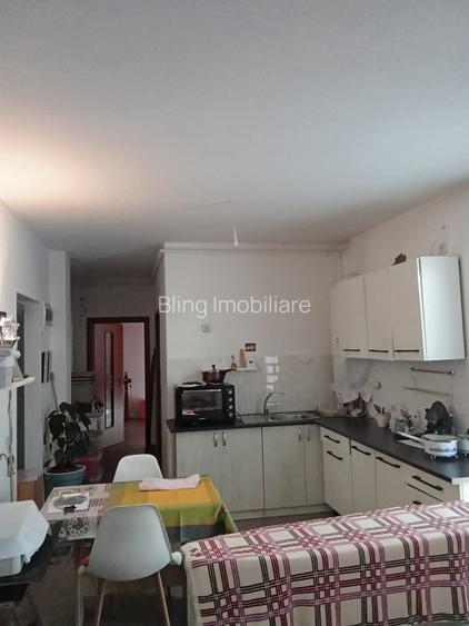 Apartament cu 2 camere, 38 mp, balcon, zona Razoare - 6