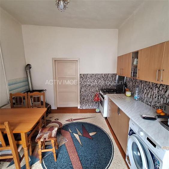 Bocsa Montana, Casa mare la strada principala - 12