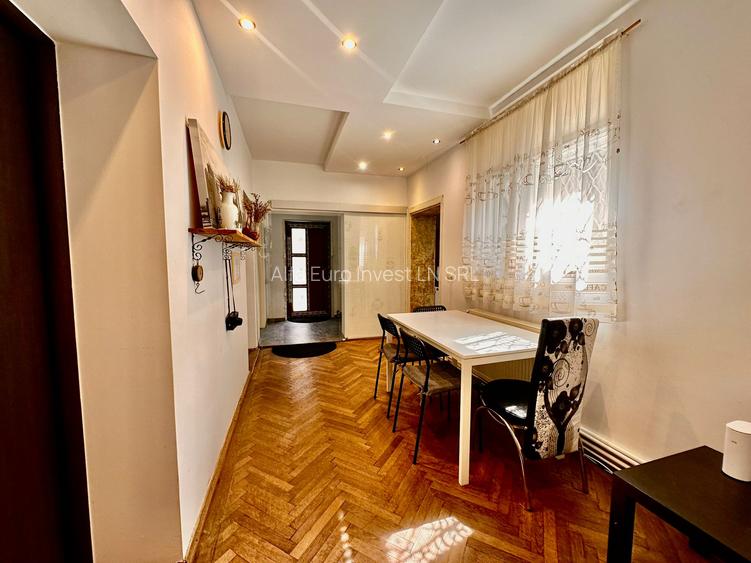 De inchiriat apartament la casa -Centru Istoric - 10