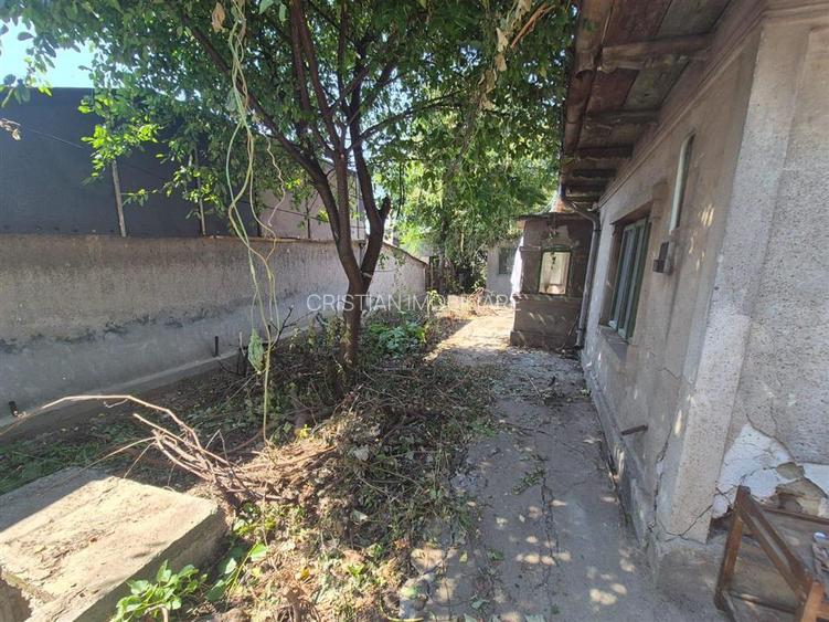 Teren 300 mp cu utilitati, deschidere 10 m, Chercea - 4